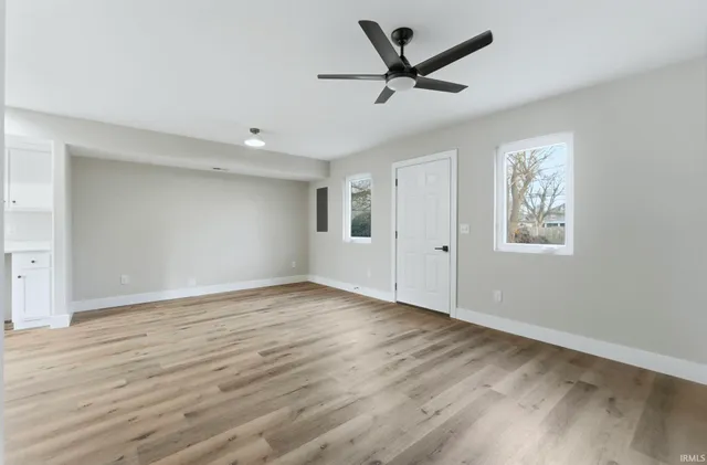 $220,000 | 3417 South Anthony Boulevard, Fort Wayne, IN 46806