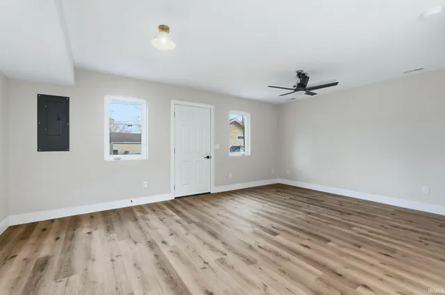 $220,000 | 3417 South Anthony Boulevard, Fort Wayne, IN 46806