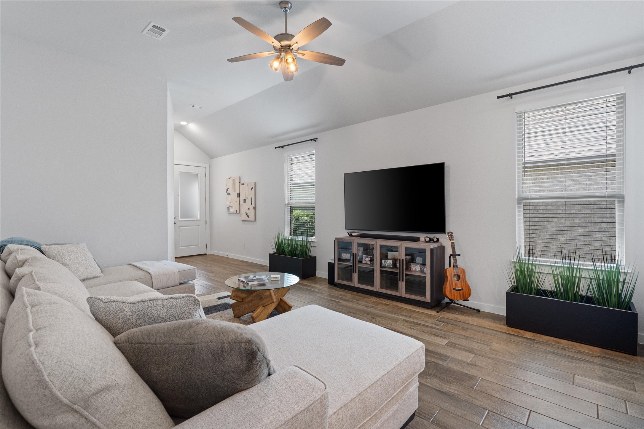 104 Arrowhead Mound Road Georgetown, TX 78628 - Photo 11 of 39
