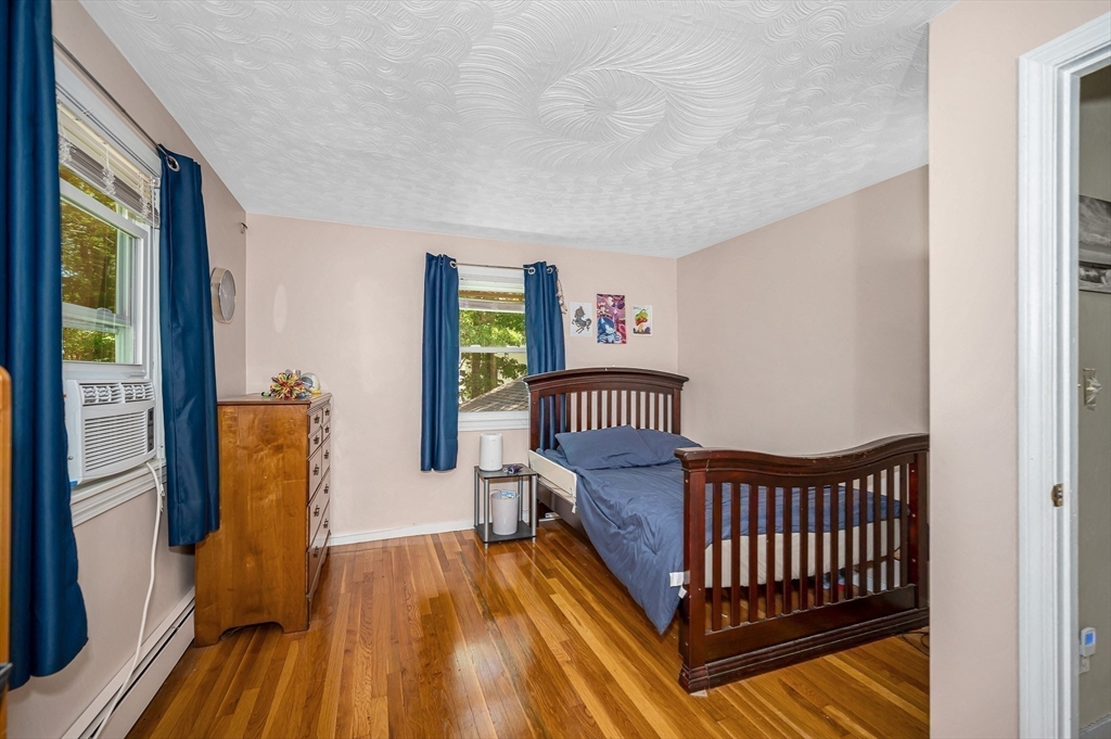 49 Countryside Road Grafton, MA 01536 - Photo 22 of 36