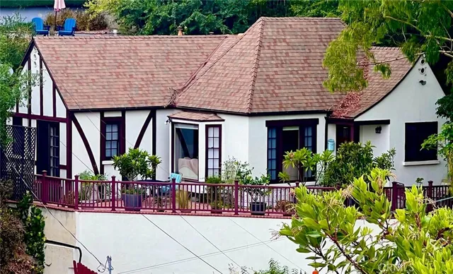 $949,500 | 641 Canyon Drive, Glendale, CA 91206