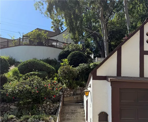 $899,000 | 641 Canyon Drive, Glendale, CA 91206