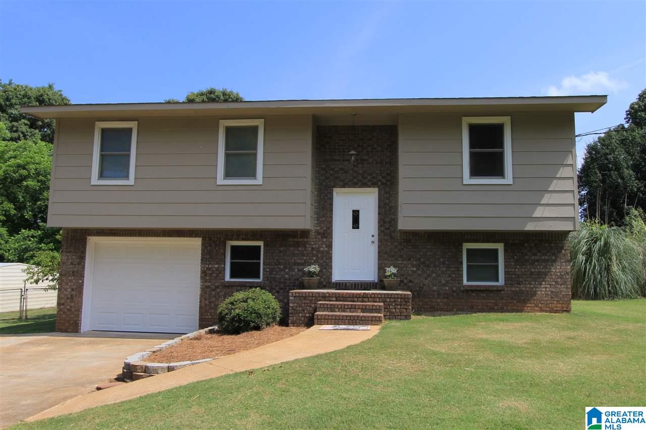 607 Jay Street Oxford, AL 36203 - Photo 1 of 47