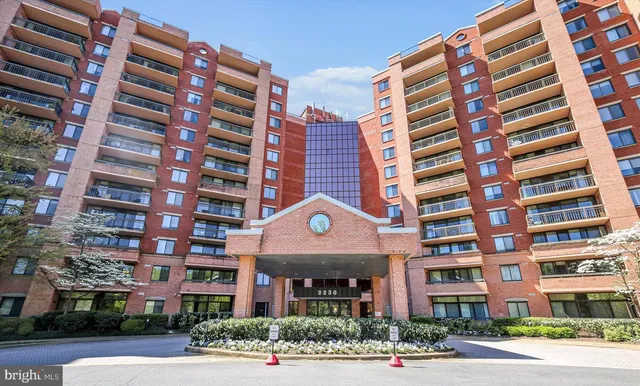 a front view of a building