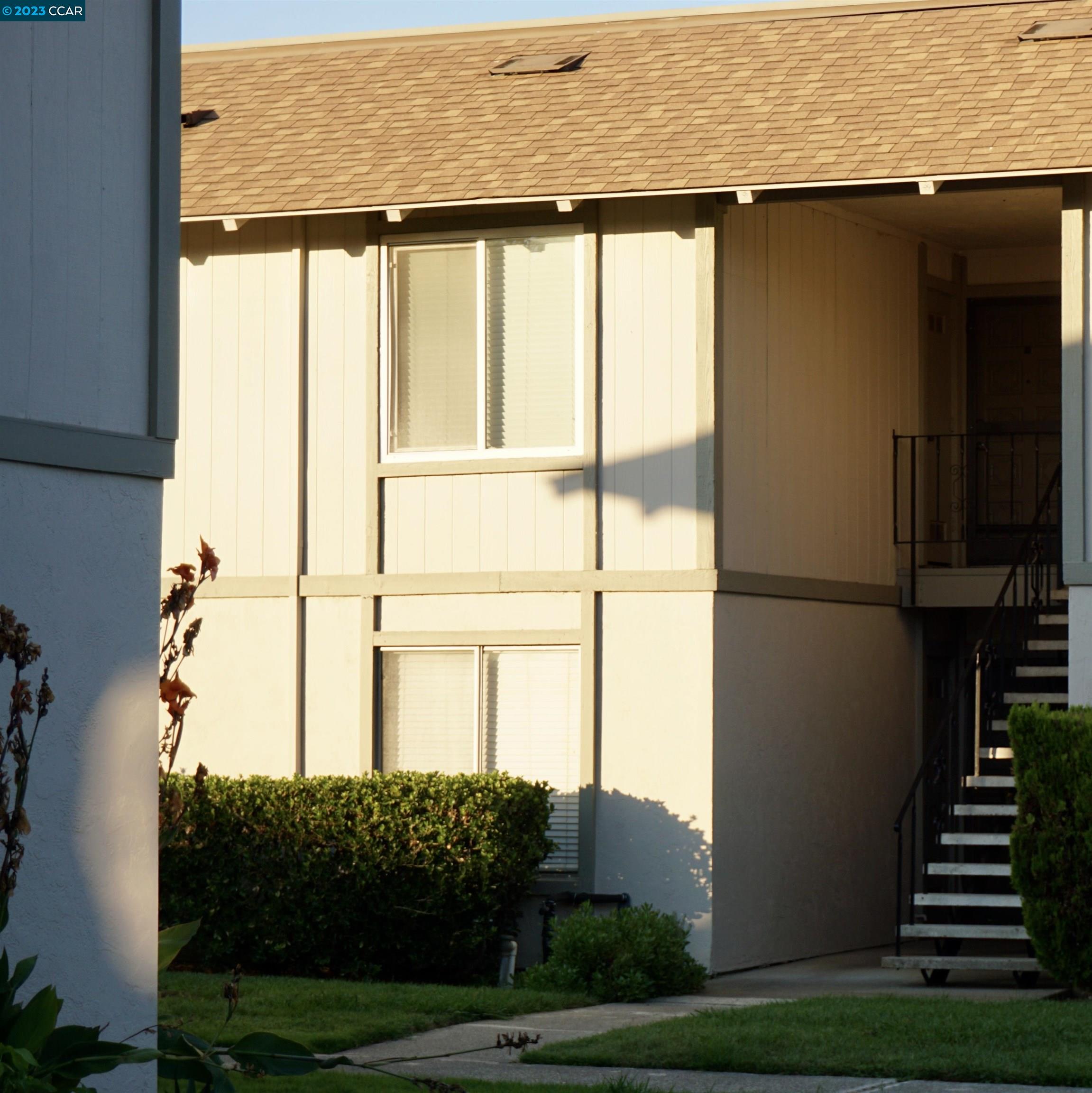 825 Oak Grove Road, Unit 68 Concord, CA 94518 - Photo 1 of 1 a view of a potted plants next to a yard