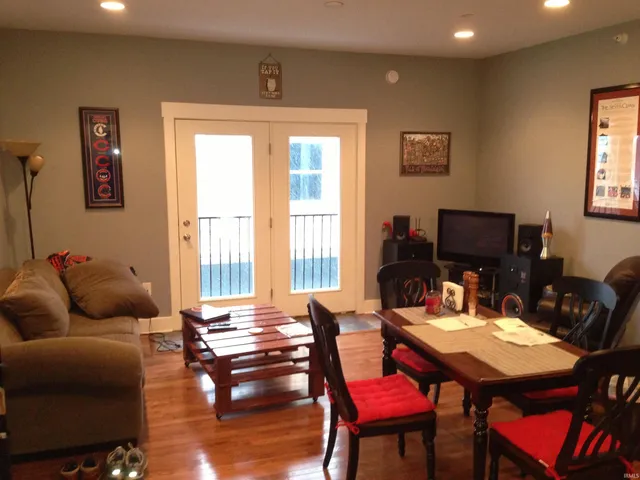 $2,400,000 | 703 North Walnut Street, Bloomington, IN 47404