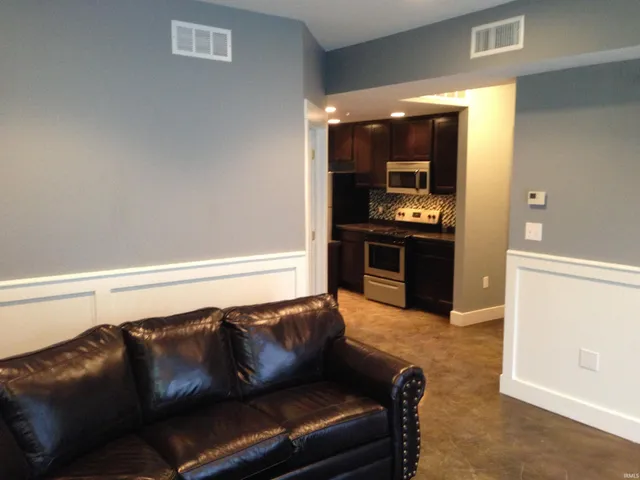 $2,400,000 | 703 North Walnut Street, Bloomington, IN 47404