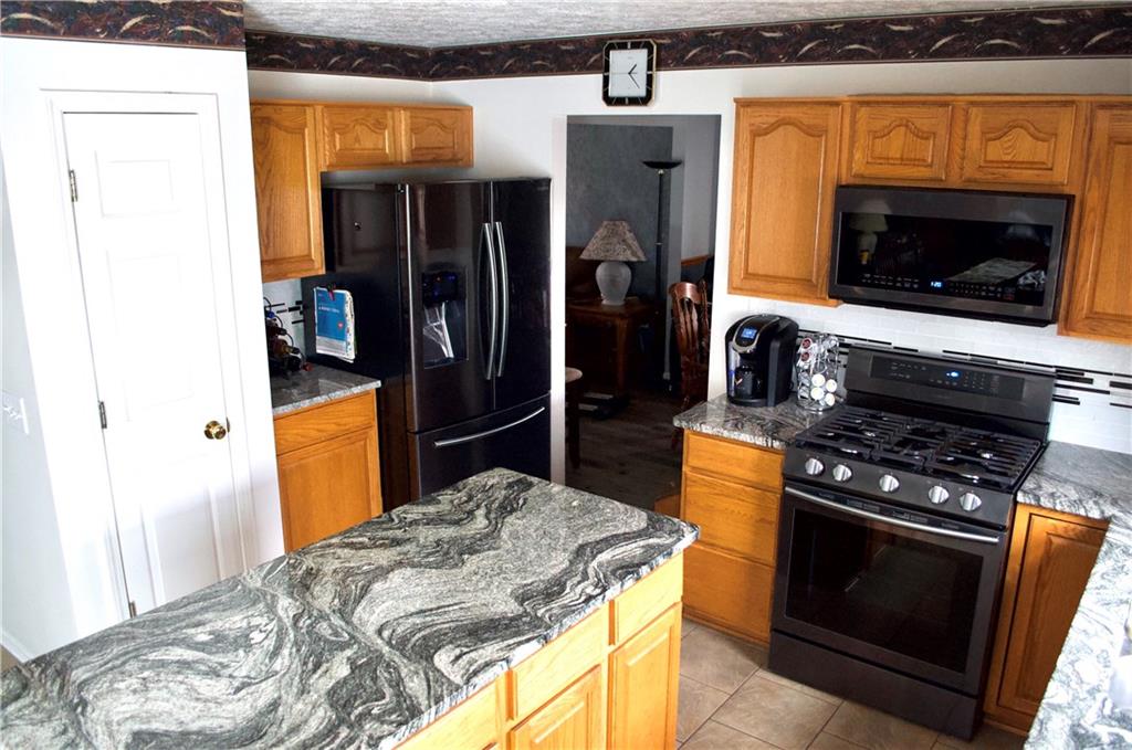 8604 Rapp Drive Indianapolis, IN 46237 - Photo 4 of 38 Gallery Image 4