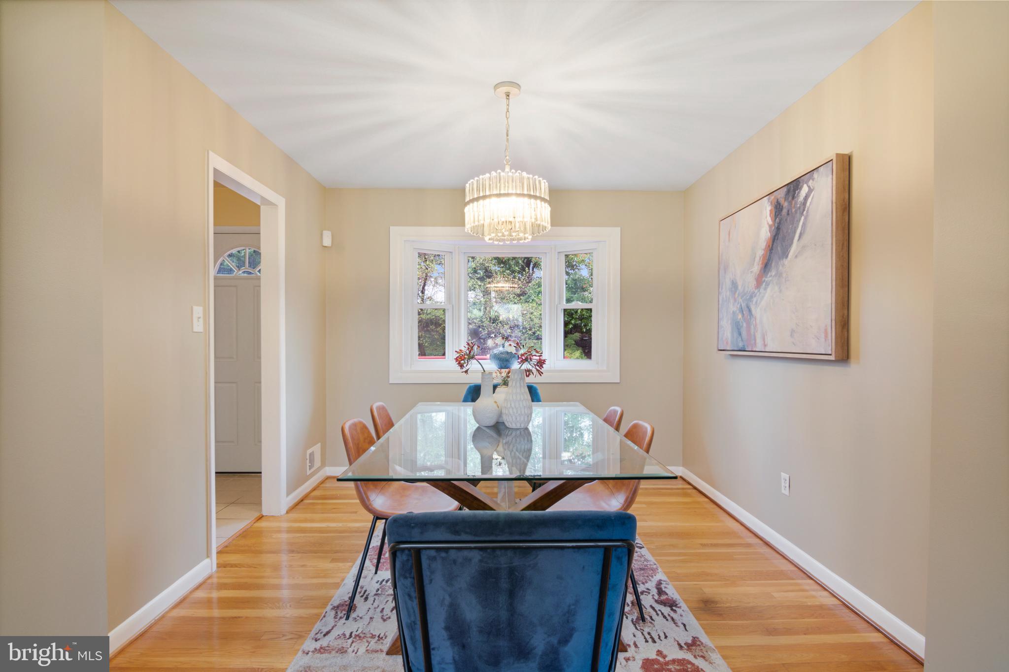 5409 Manorfield Road Rockville, MD 20853 - Photo 19 of 51 Dining room (upper level)