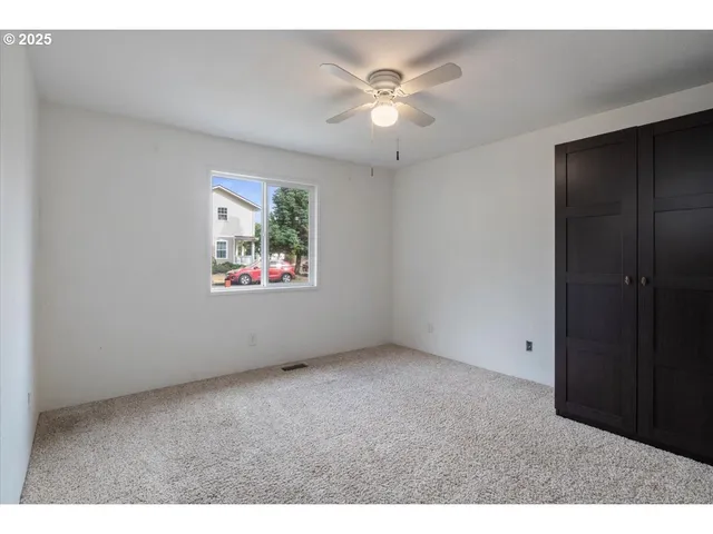 $379,900 | 306 Southeast Pine Street, Albany, OR 97321