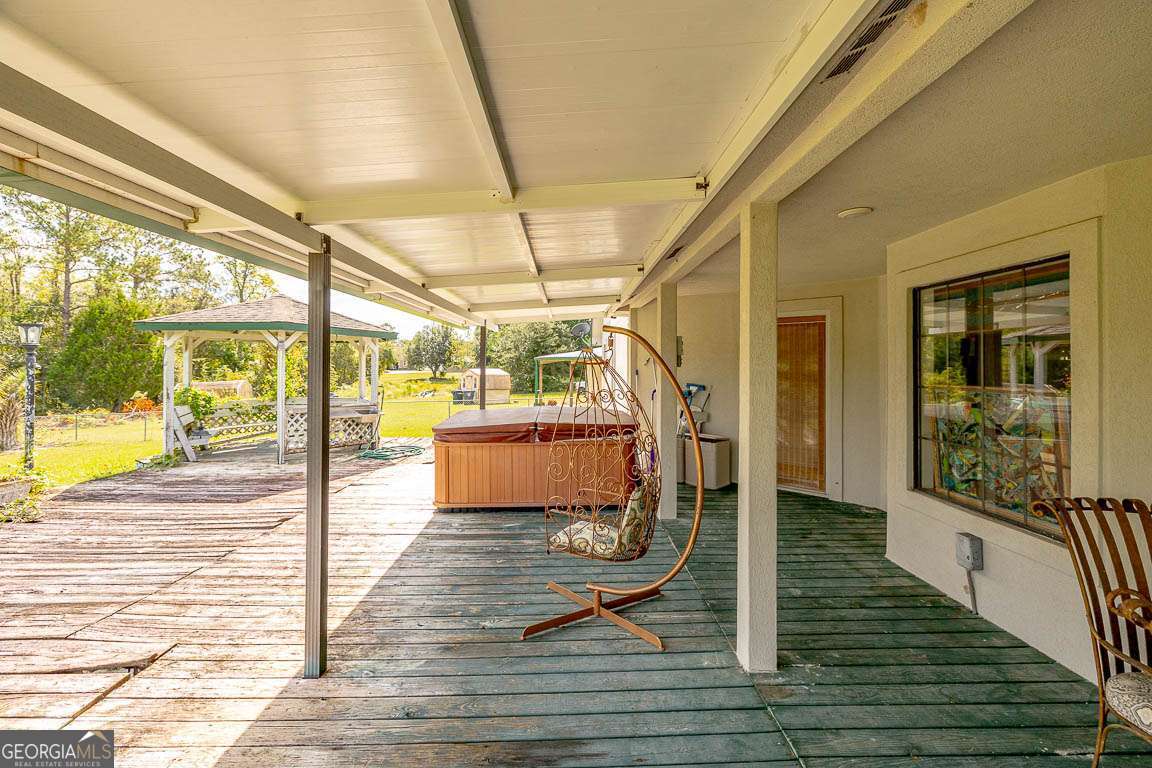 220 Chickasaw Road Hoboken, GA 31542 - Photo 20 of 55