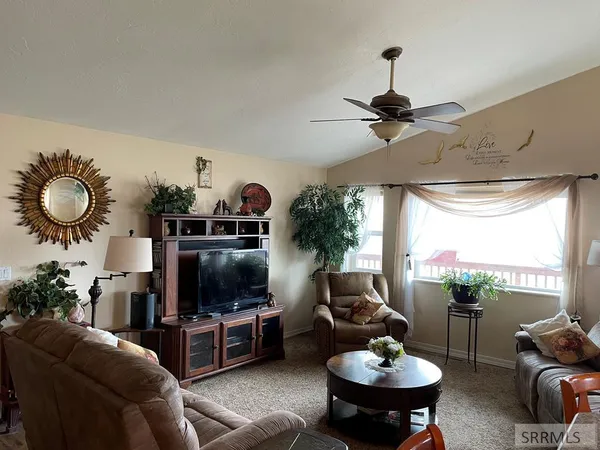 $724,900 | 515 Homestead Trail, Challis, ID 83226