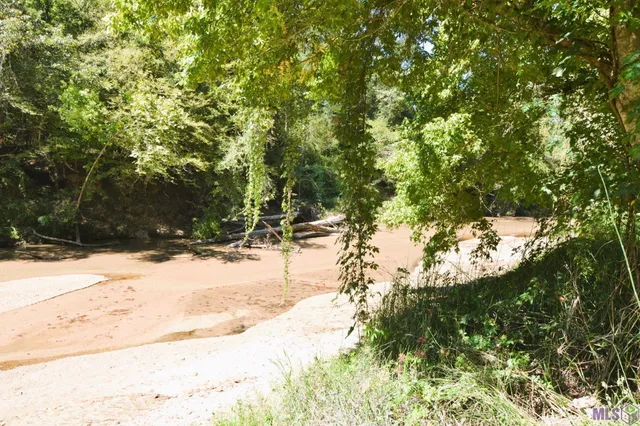 $500,000 | 8225 Tunica Trace, St. Francisville, LA 70775