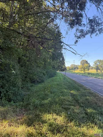 $500,000 | 8225 Tunica Trace, St. Francisville, LA 70775