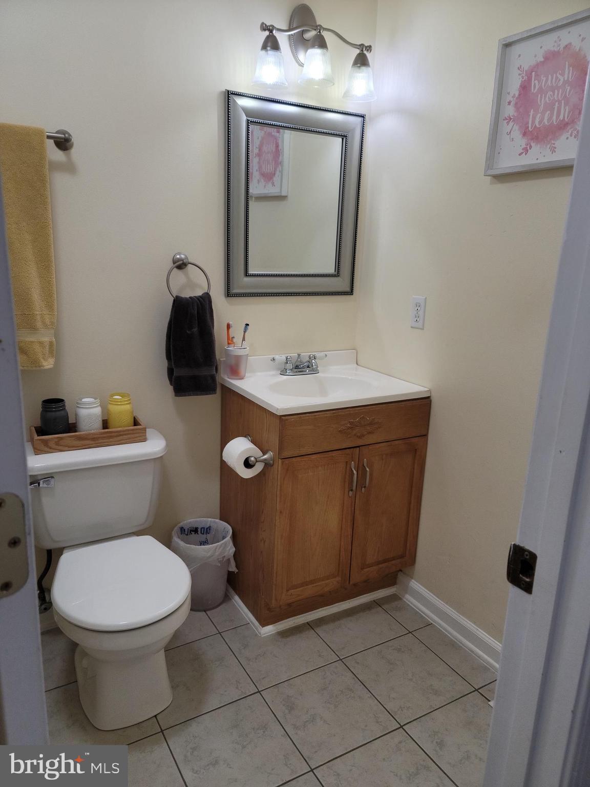 14335 Snake Castle Road Sumerduck, VA 22742 - Photo 11 of 20 Full bath