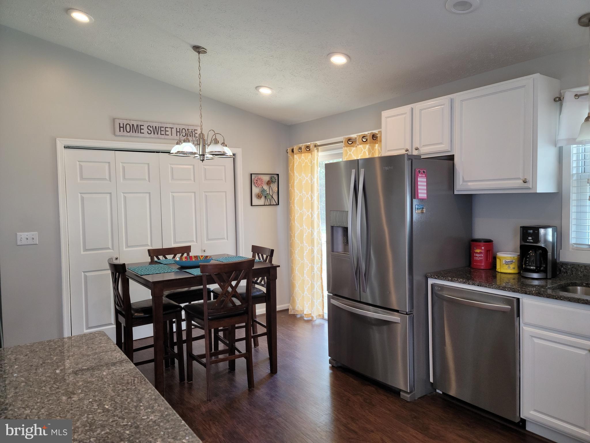 14335 Snake Castle Road Sumerduck, VA 22742 - Photo 6 of 20 Dining Area