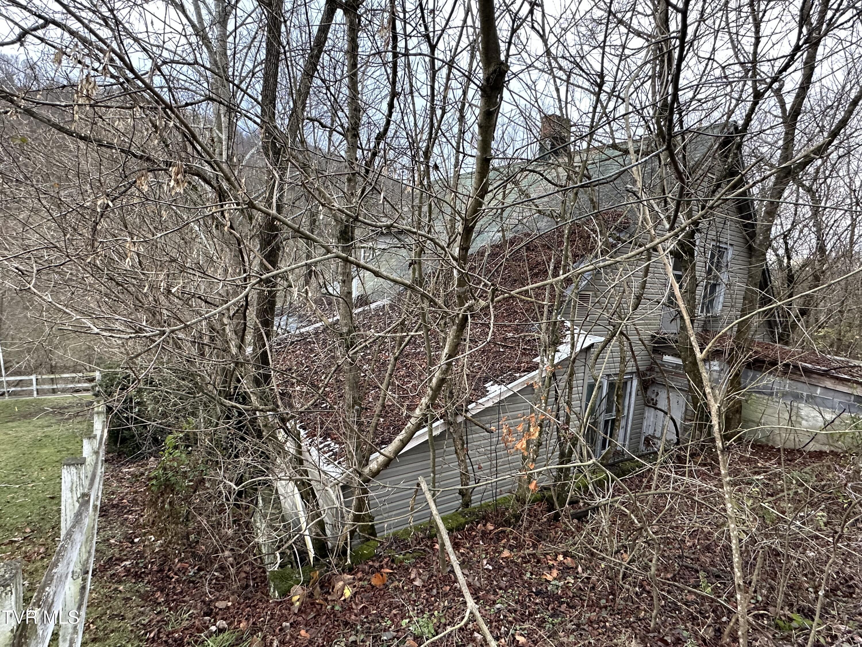 145 Cedar Branch Road Saltville, VA 24370 - Photo 51 of 64 IMG_0172