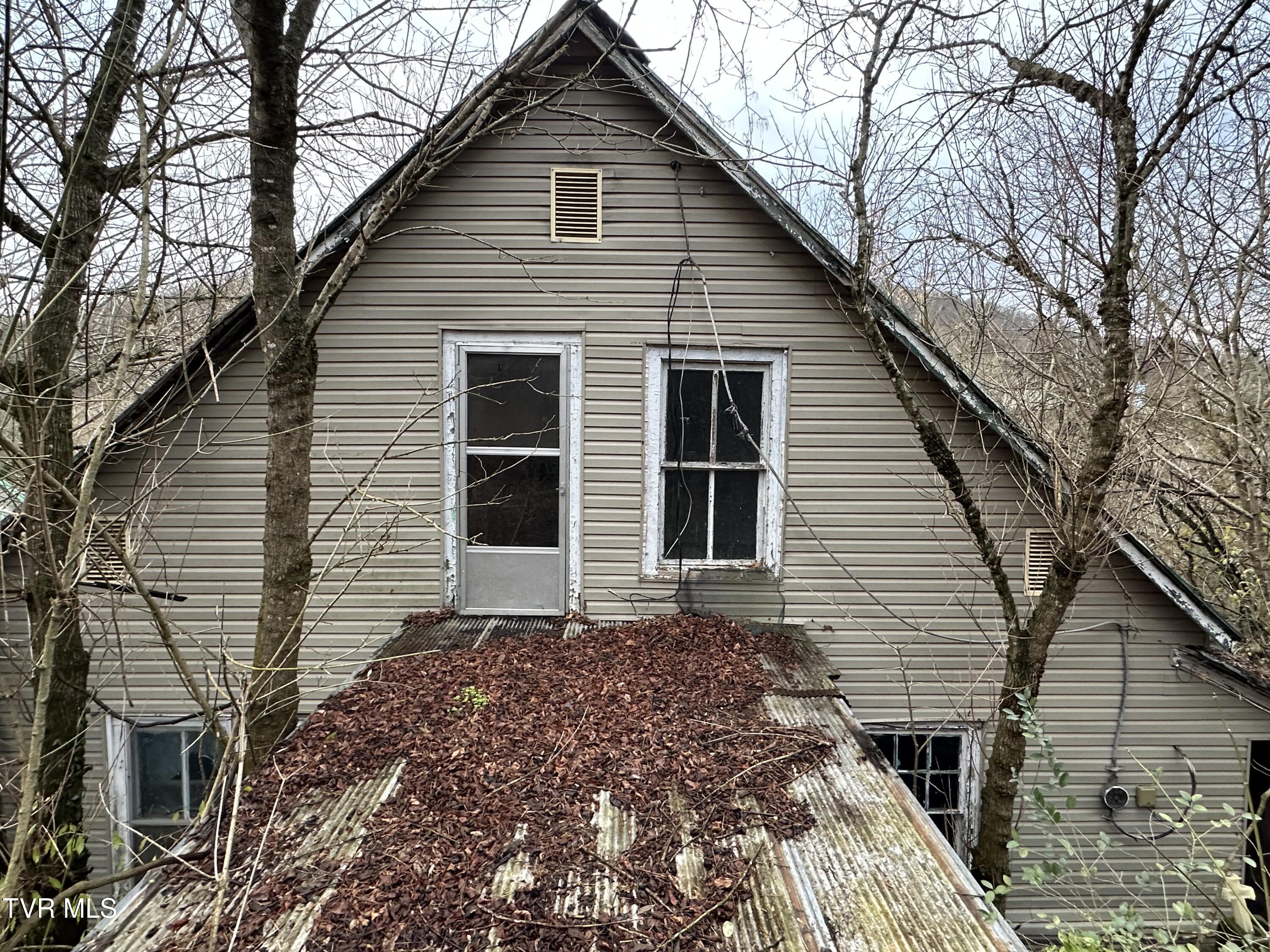 145 Cedar Branch Road Saltville, VA 24370 - Photo 52 of 64 IMG_0165