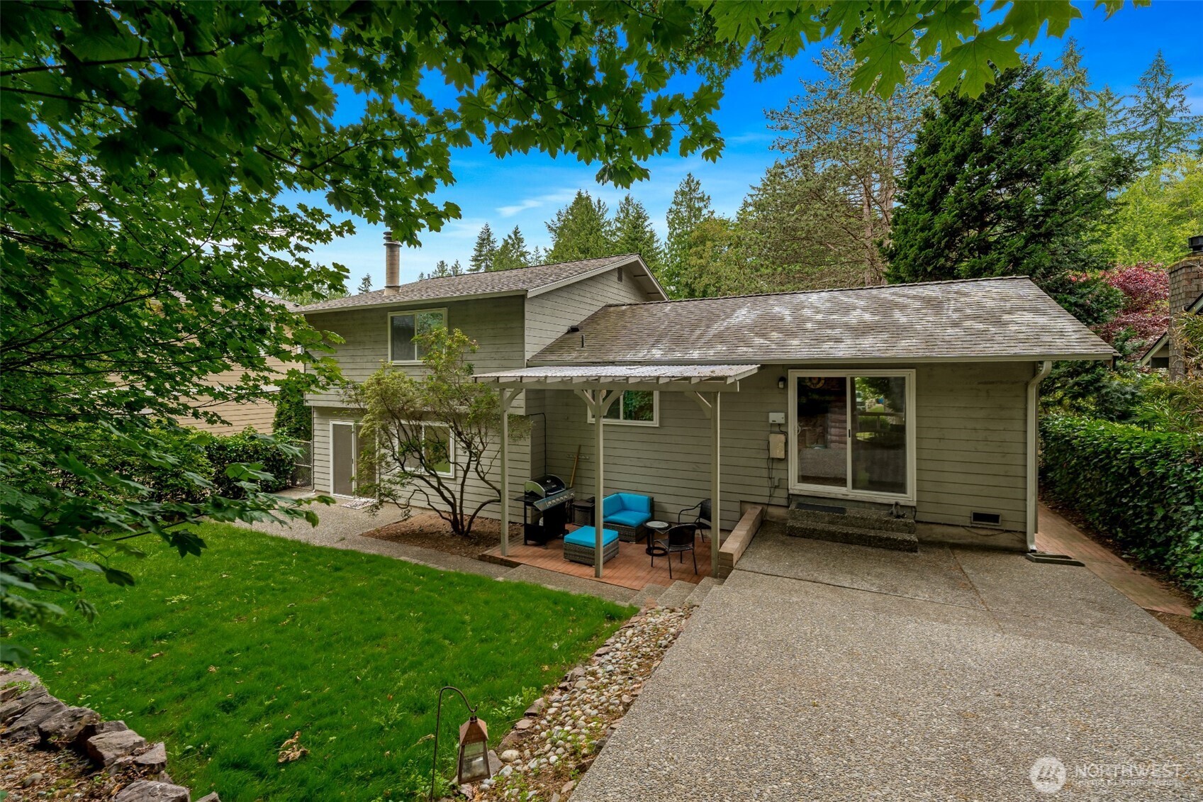 14616 106th Avenue Northeast Bothell, WA 98011 - Photo 32 of 40