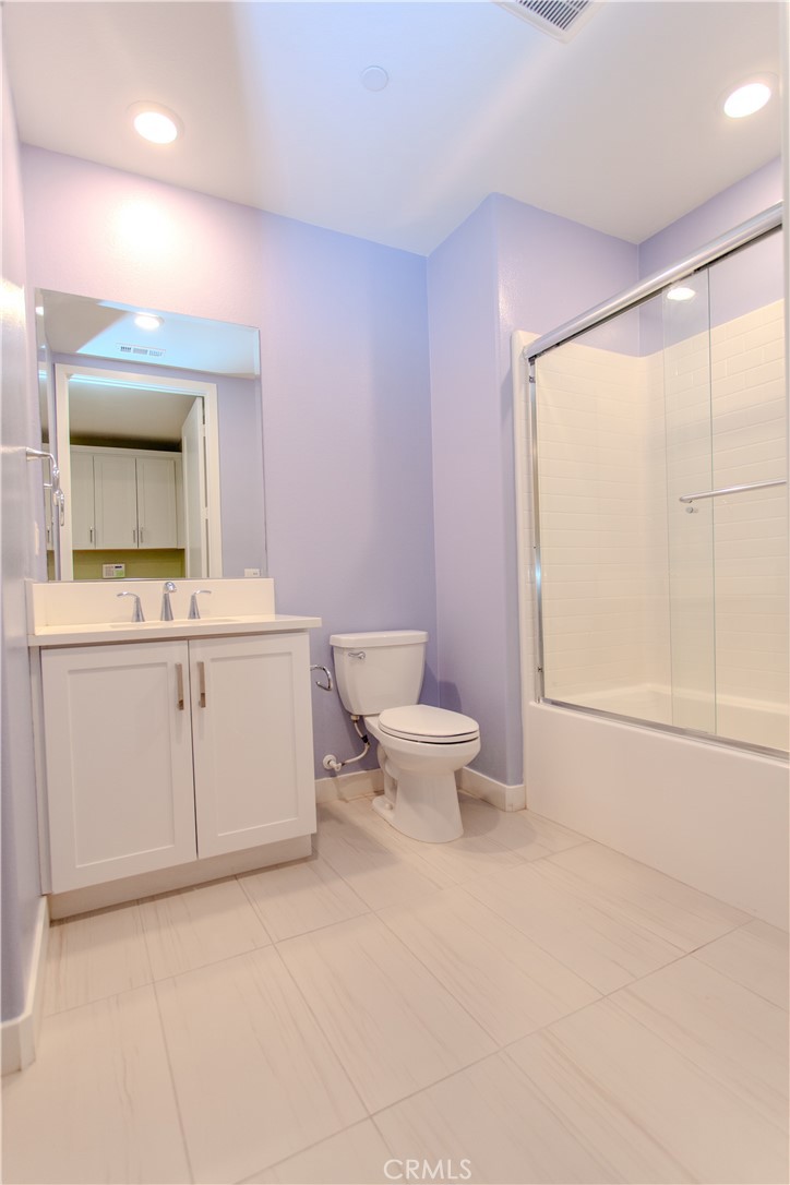 130 Waypoint Tustin, CA 92782 - Photo 12 of 19