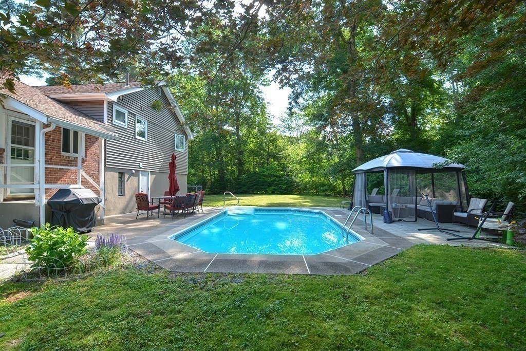 25 Arrow Road Norton, MA 02766 - Photo 33 of 40 Gallery Image 33