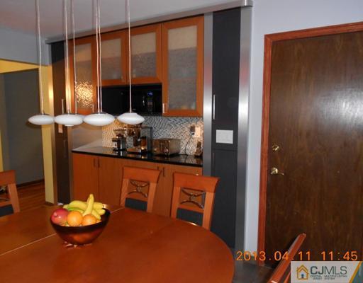 28 Springhouse Road Asbury Park, NJ 07712 - Photo 11 of 25 Gallery Image 11