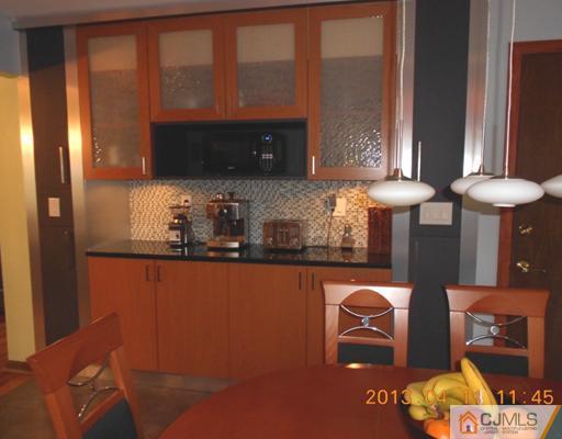28 Springhouse Road Asbury Park, NJ 07712 - Photo 10 of 25 Gallery Image 10