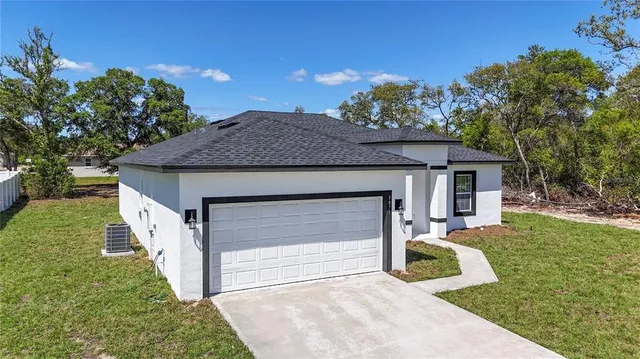 $1,900 | 3875 Southwest 169th Ln Road, Ocala, FL 34473