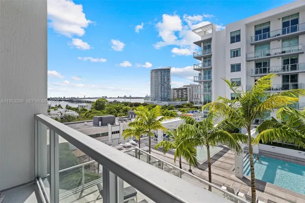 $529,000 | 3900 Biscayne Boulevard, Unit N819, Miami, FL 33137