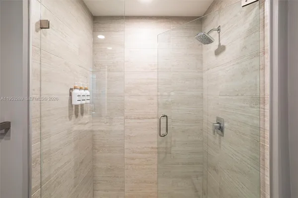 $529,000 | 3900 Biscayne Boulevard, Unit N819, Miami, FL 33137