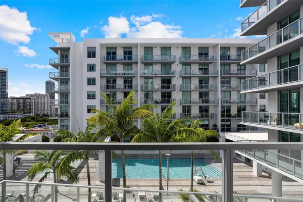 $529,000 | 3900 Biscayne Boulevard, Unit N819, Miami, FL 33137
