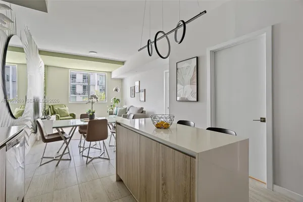 $529,000 | 3900 Biscayne Boulevard, Unit N819, Miami, FL 33137