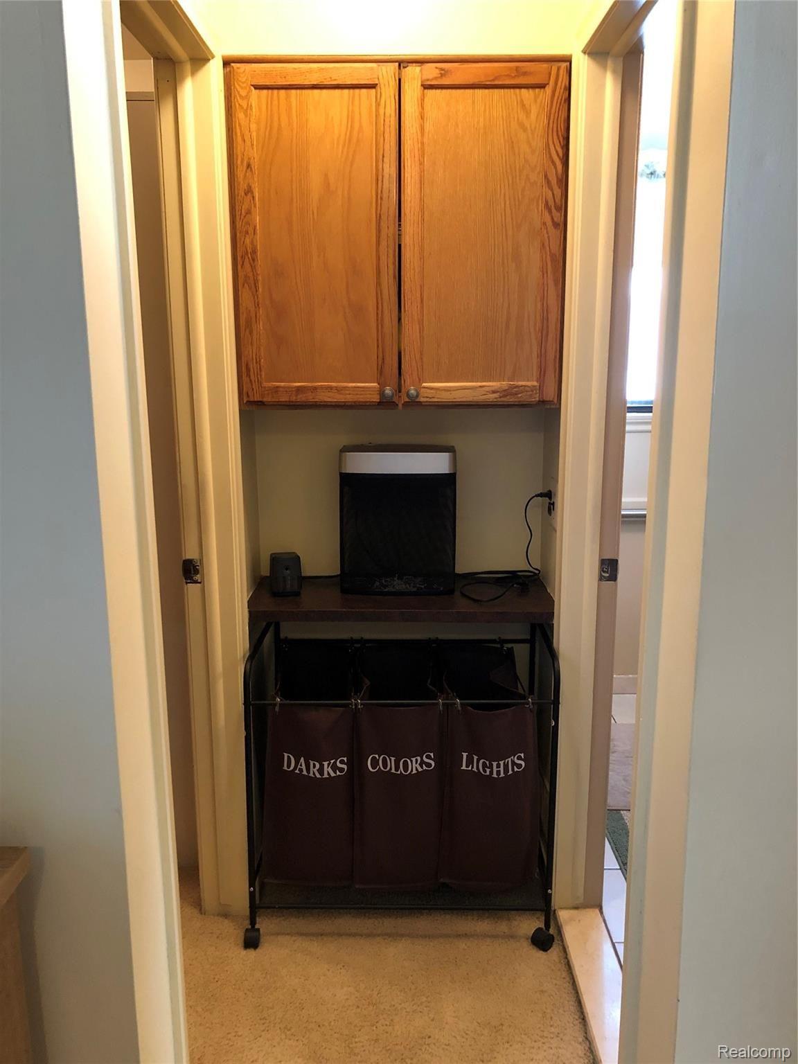 5208 Casey Road Dryden, MI 48428 - Photo 27 of 52 Master bedroom bonus space - could easily be set up as a custom coffee station to start your day right!