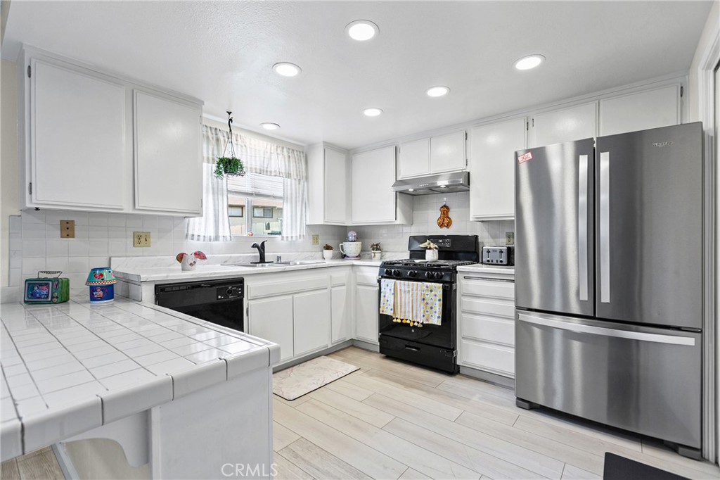 1339 North Bradley Road, Unit 10 Santa Maria, CA 93454 - Photo 13 of 27