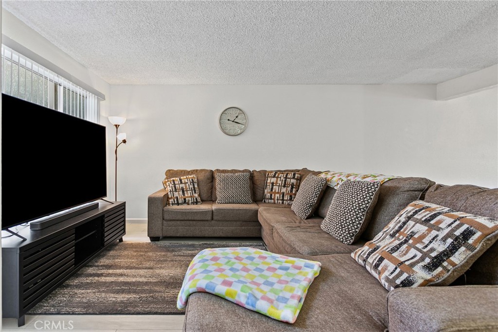 1339 North Bradley Road, Unit 10 Santa Maria, CA 93454 - Photo 6 of 27