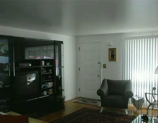 3058 Mt Troy Road Pittsburgh, PA 15212 - Photo 3 of 6 Gallery Image 3