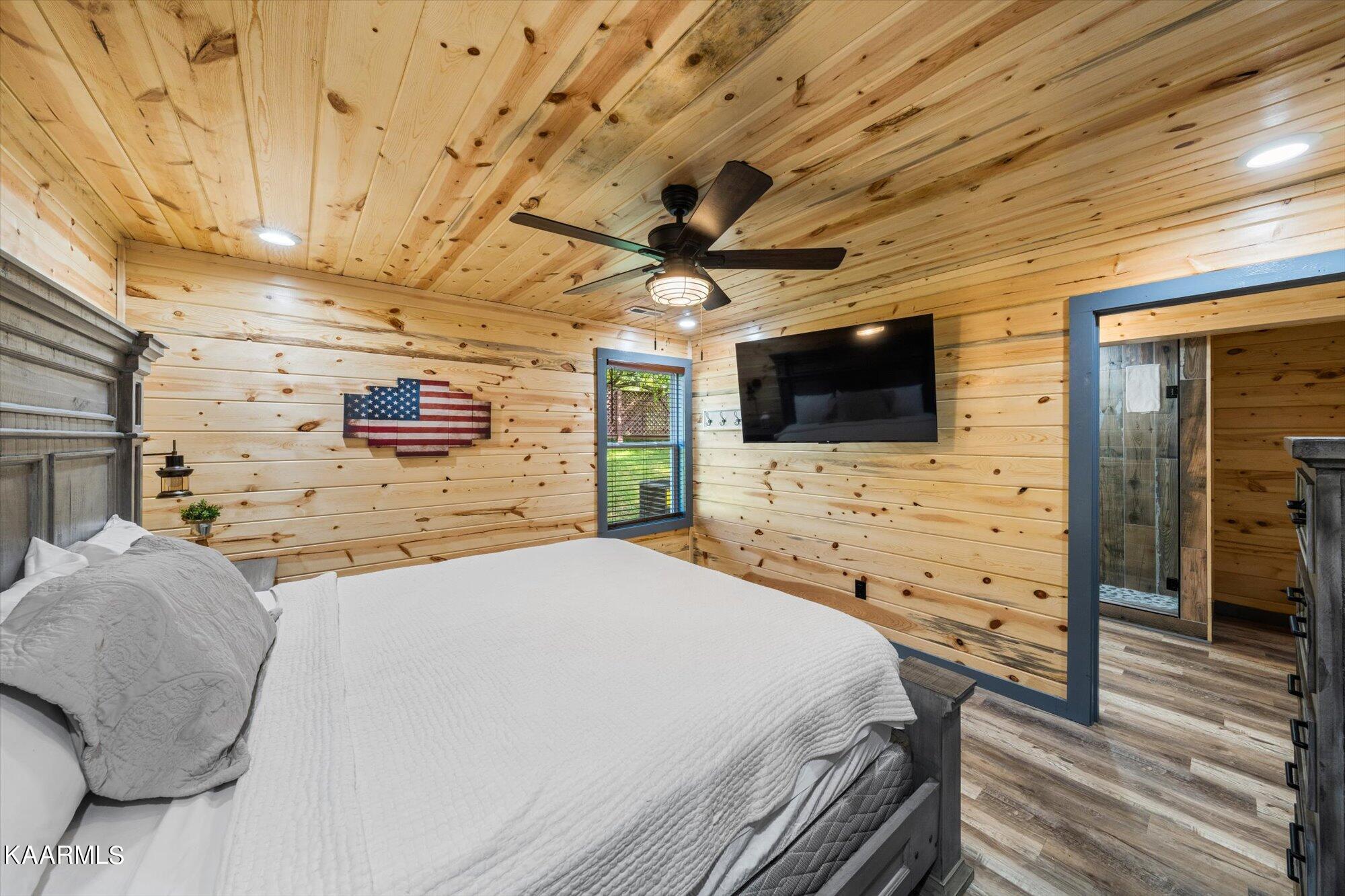 4014 Hitching Post Road Pigeon Forge, TN 37863 - Photo 18 of 50 16-4014-Hitching-Post-Rd-Pigeon-Forge-TN