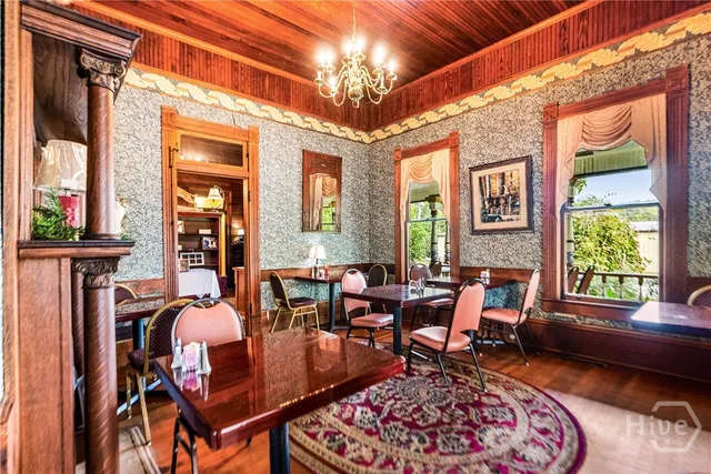 $1,800,000 | 323 North Main Street, Swainsboro, GA 30401