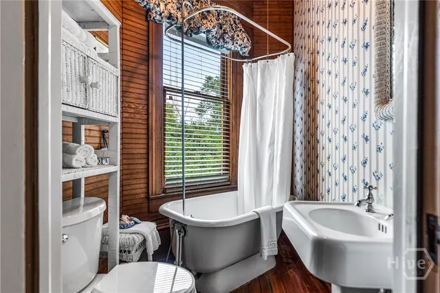 $1,800,000 | 323 North Main Street, Swainsboro, GA 30401