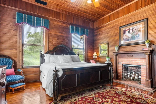 $1,800,000 | 323 North Main Street, Swainsboro, GA 30401