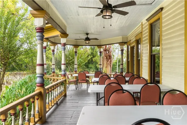 $1,800,000 | 323 North Main Street, Swainsboro, GA 30401