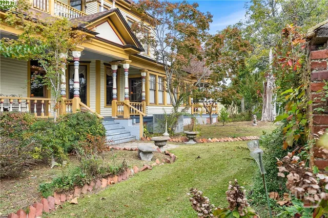 $1,800,000 | 323 North Main Street, Swainsboro, GA 30401