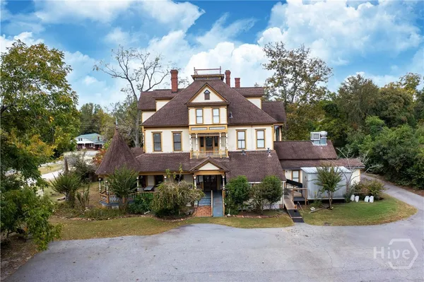 $1,800,000 | 323 North Main Street, Swainsboro, GA 30401