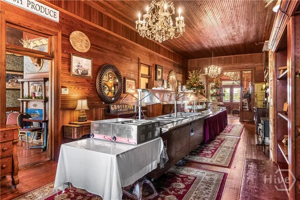 $1,800,000 | 323 North Main Street, Swainsboro, GA 30401