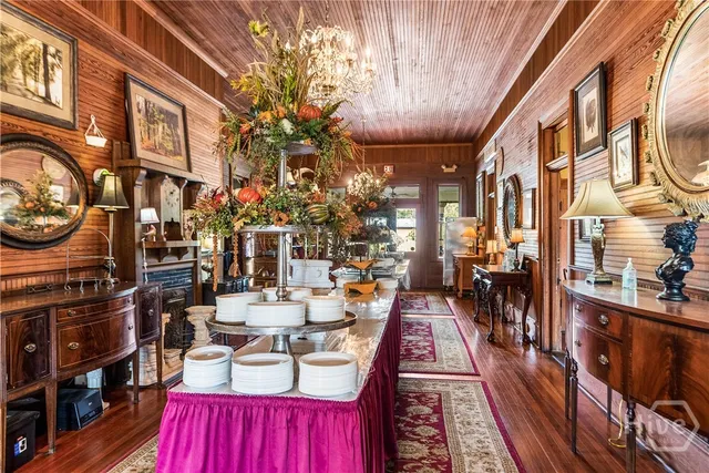 $1,800,000 | 323 North Main Street, Swainsboro, GA 30401