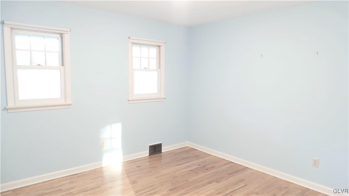 3708 Hickory Hill Road Bethlehem, PA 18015 - Photo 15 of 20 Gallery Image 15