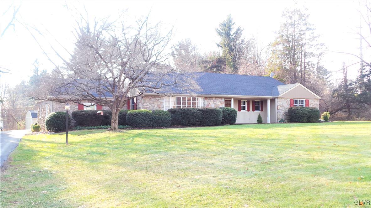 3708 Hickory Hill Road Bethlehem, PA 18015 - Photo 2 of 20 Gallery Image 2