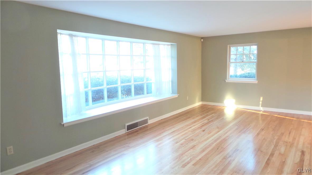 3708 Hickory Hill Road Bethlehem, PA 18015 - Photo 3 of 20 Gallery Image 3