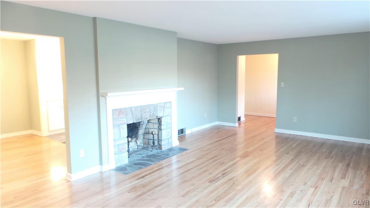 3708 Hickory Hill Road Bethlehem, PA 18015 - Photo 5 of 20 Gallery Image 5