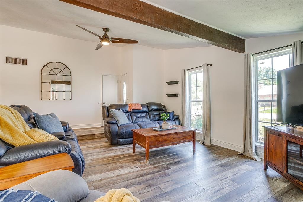 3113 Spring Grove Drive Bedford, TX 76021 - Photo 9 of 33